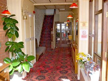 The Palms Hotel & Apartments Hotel 2*